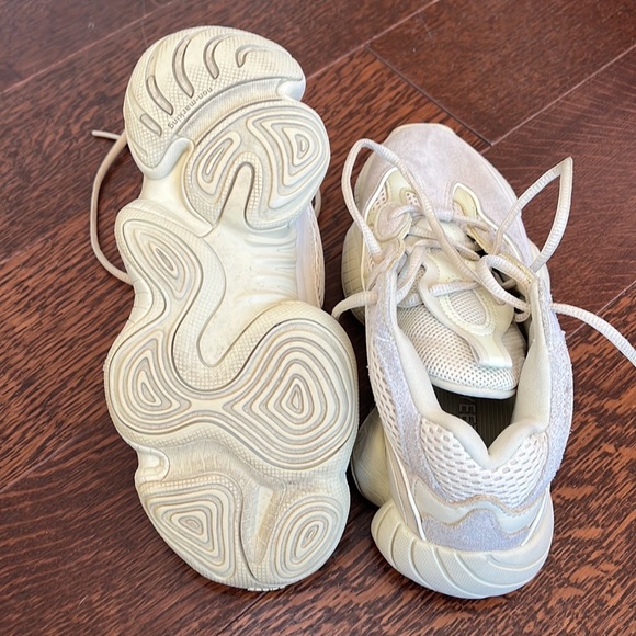 Yeezy 500 ‘super moon yellow’ size 6 - Picture 13 of 14